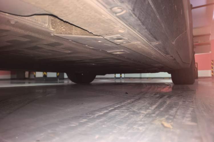 Used Nio ES6 2024 75 kWh Chassis Rear Right
