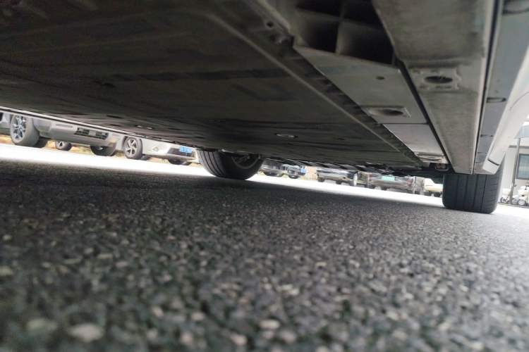 Used Nio ES6 2024 75 kWh Chassis Rear Right