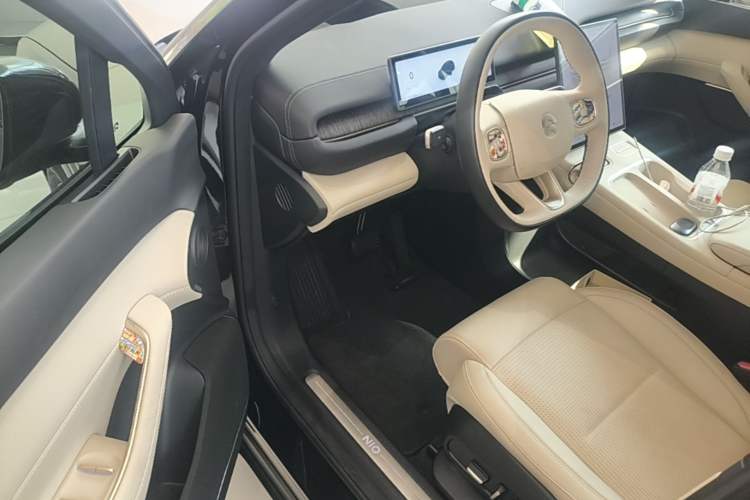 Used Nio ES6 2024 75 kWh Driver Seat