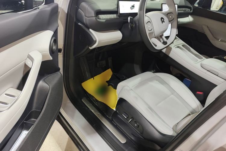 Used Nio ES6 2024 75 kWh Driver Seat