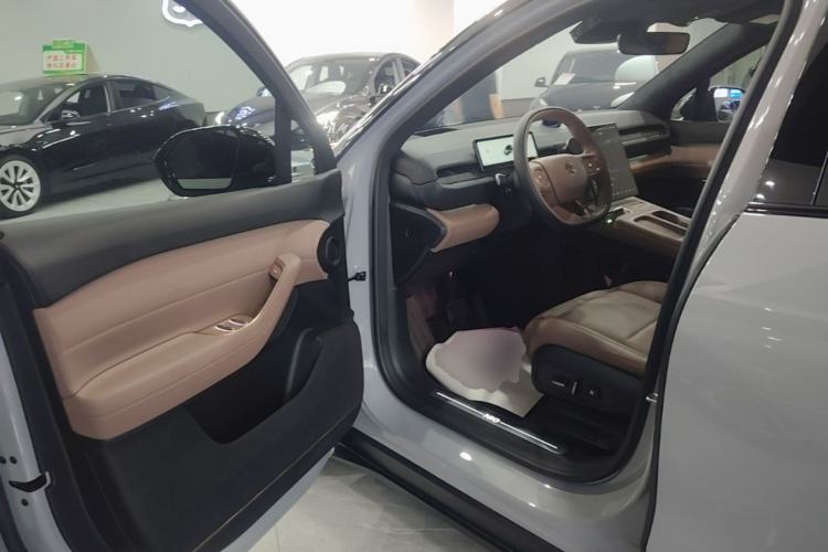Used Nio ES6 2024 75 kWh Driver Seat