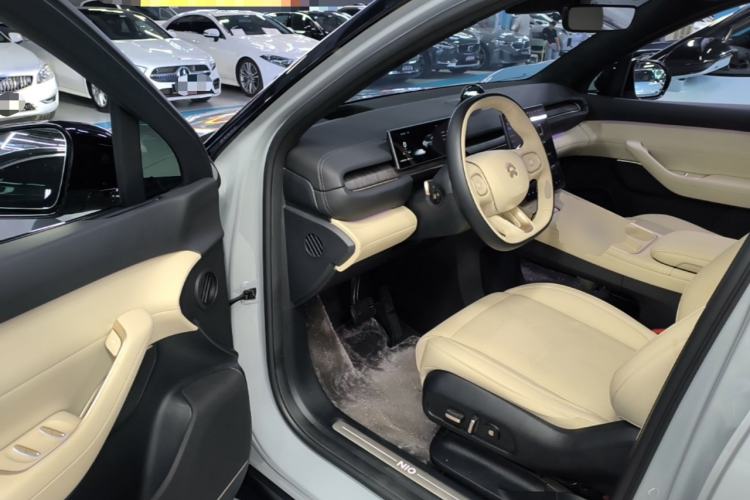Used Nio ES6 2024 75 kWh Driver Seat