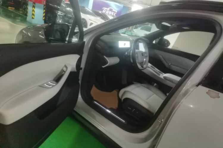 Used Nio ES6 2024 75 kWh Driver Seat