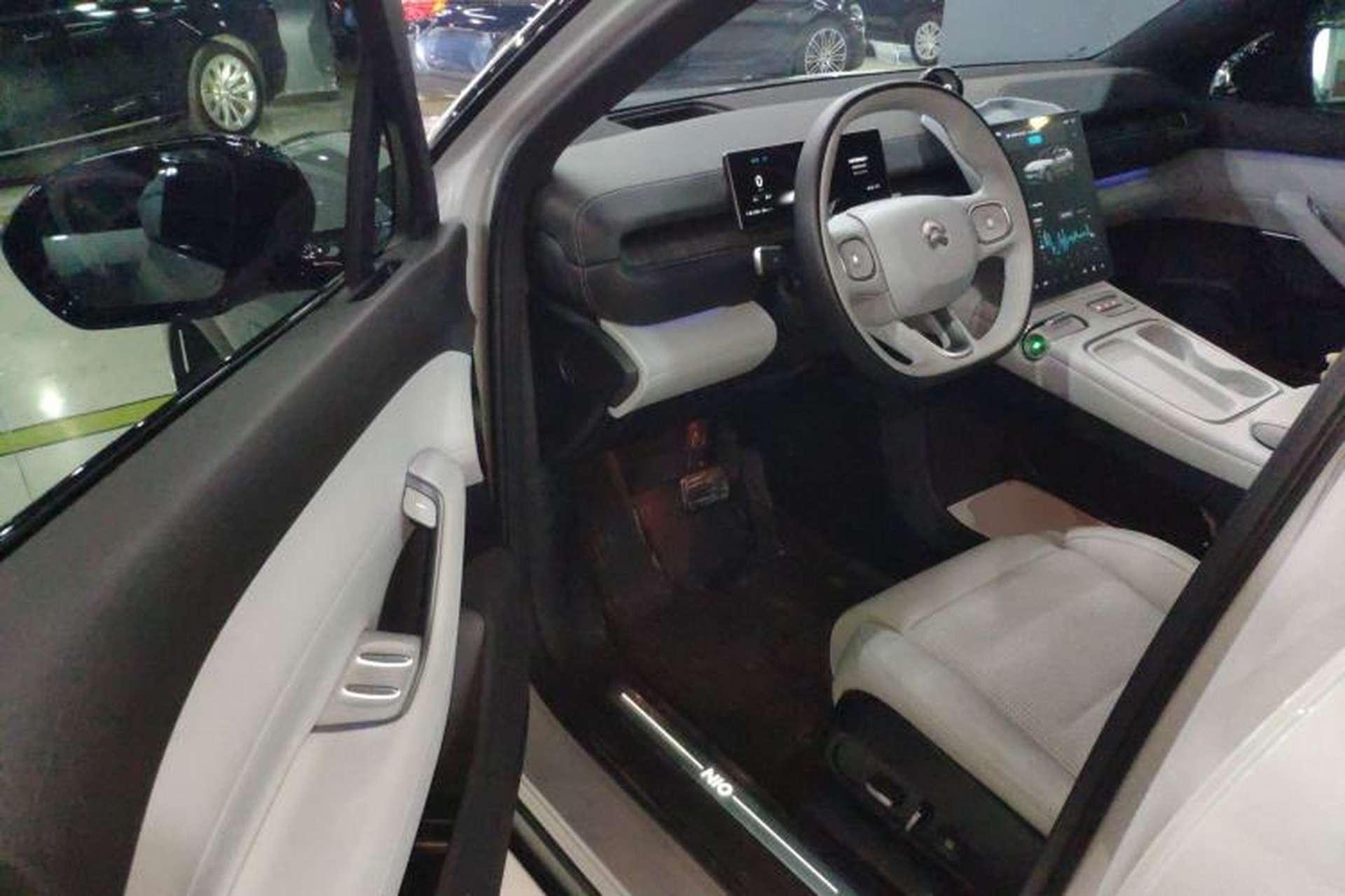 Used Nio ES6 2024 75 kWh Driver Seat