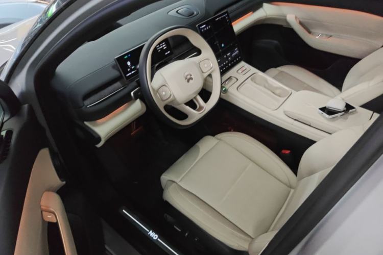 Used Nio ES6 2024 75 kWh Driver Seat