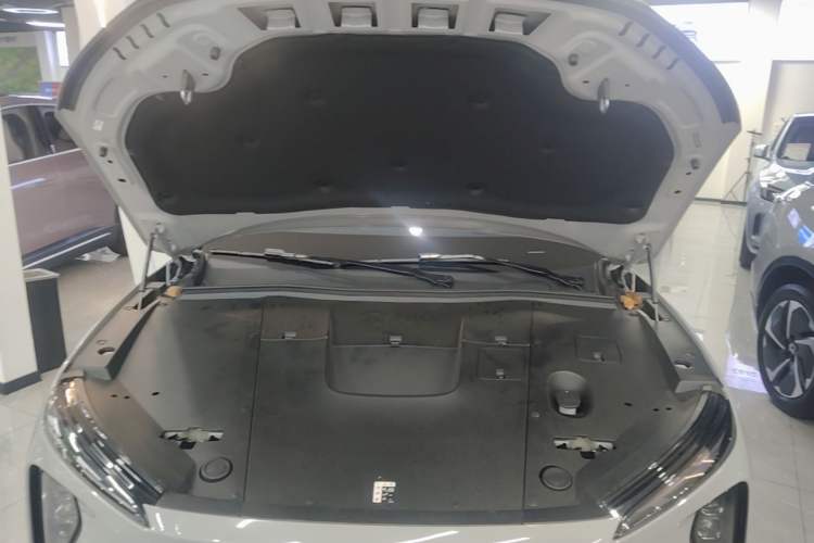 Used Nio ES6 2024 75 kWh Engine Bay