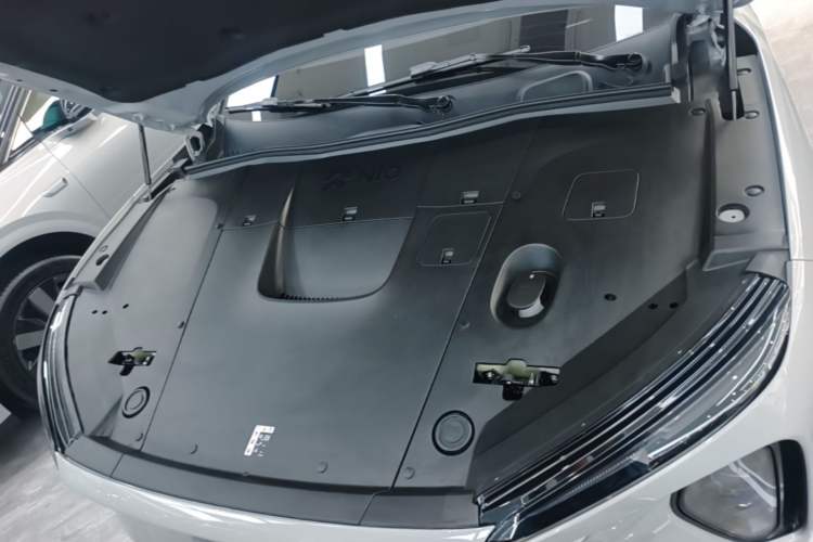 Used Nio ES6 2024 75 kWh Engine Bay