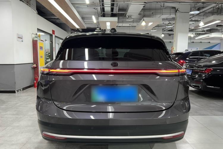 Used Nio ES6 2024 75 kWh Exterior 1