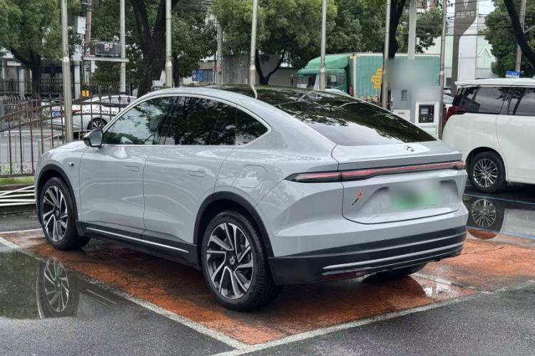Used Nio ES6 2024 75 kWh Exterior 1