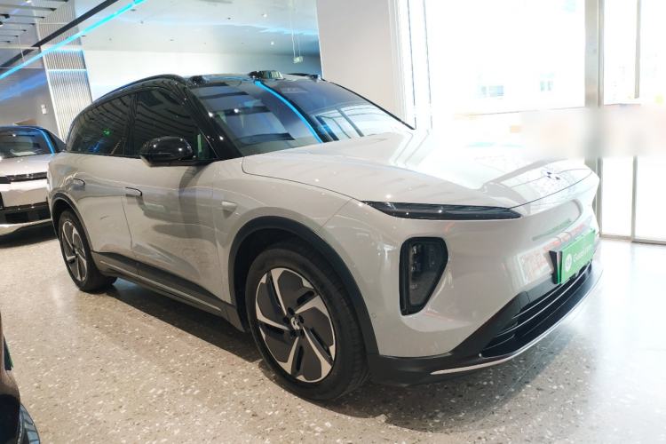 Used Nio ES6 2024 75 kWh Exterior 1
