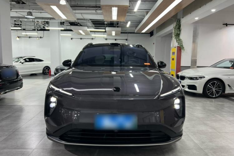 Used Nio ES6 2024 75 kWh Exterior 2