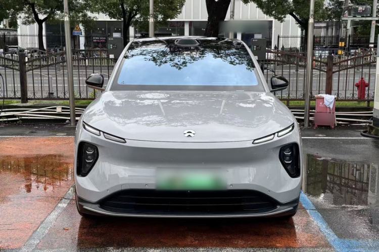 Used Nio ES6 2024 75 kWh Exterior 3