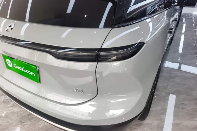 Used Nio ES6 2024 75 kWh Exterior 3