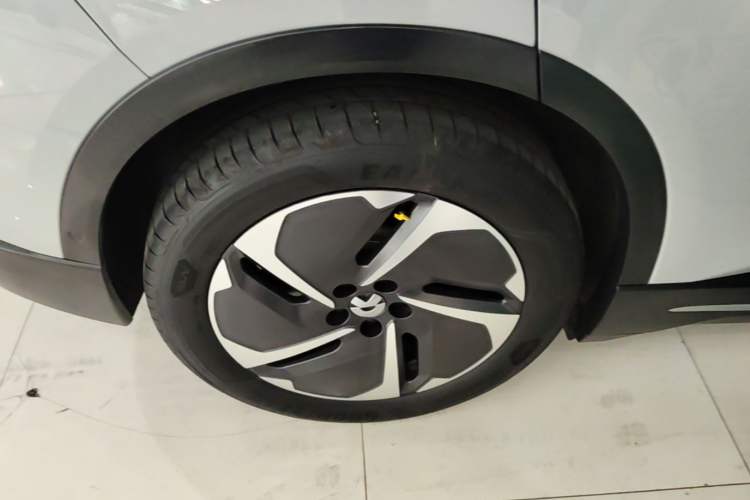 Used Nio ES6 2024 75 kWh Exterior 5