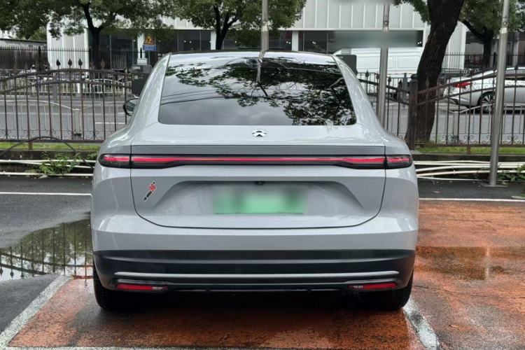 Used Nio ES6 2024 75 kWh Exterior 5
