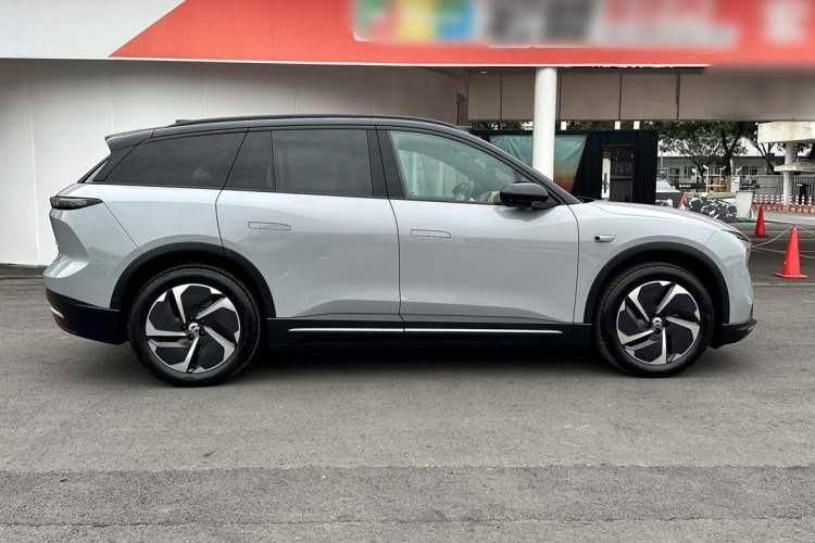 Used Nio ES6 2024 75 kWh Exterior 5
