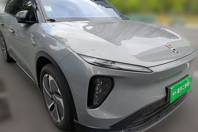 Used Nio ES6 2024 75 kWh Front Right 45 Deg