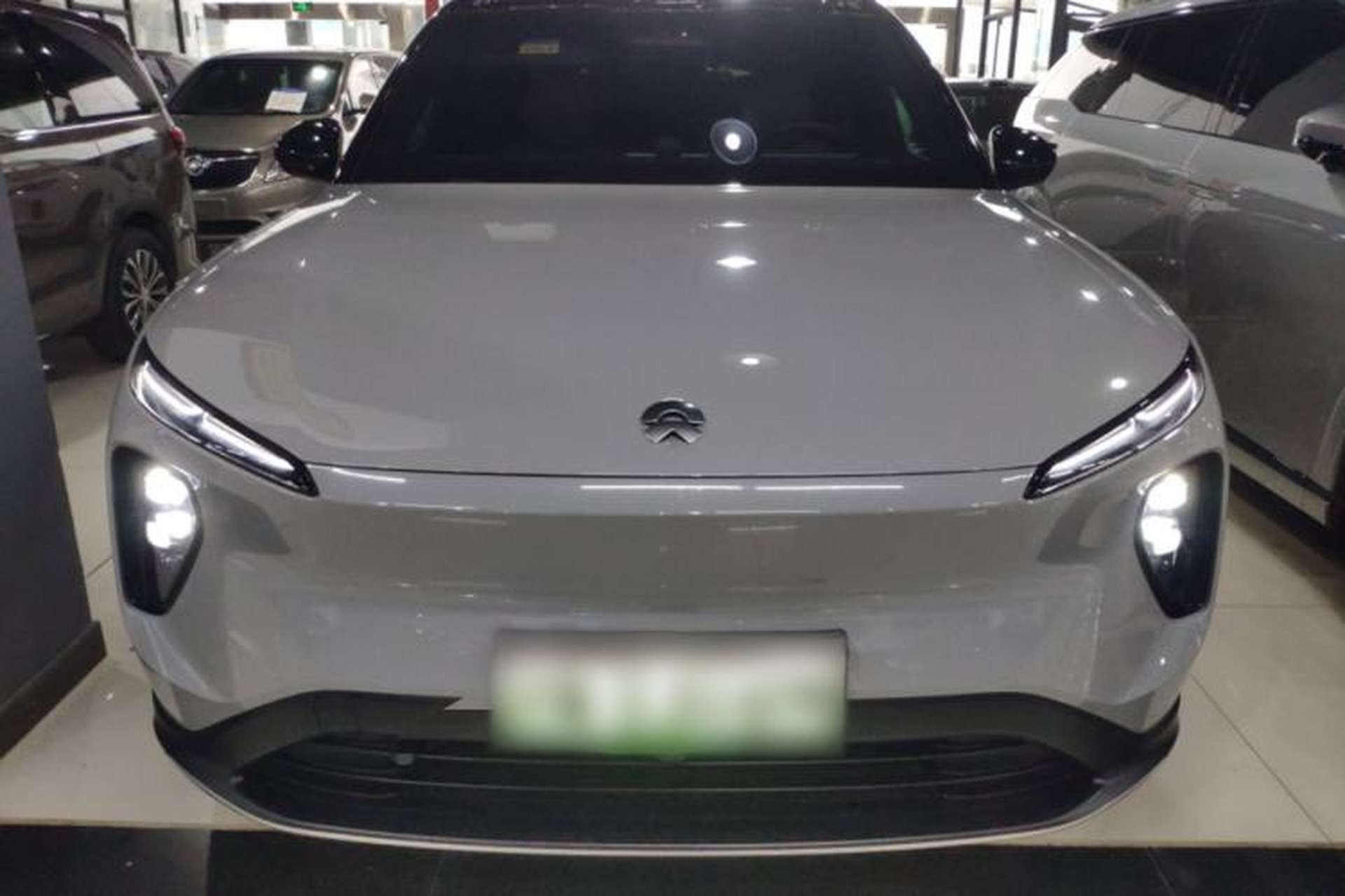 Used Nio ES6 2024 75 kWh Front