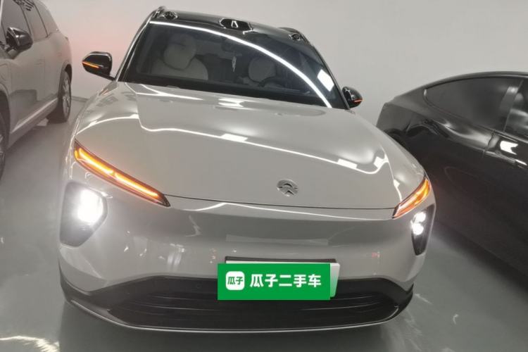 Used Nio ES6 2024 75 kWh Front