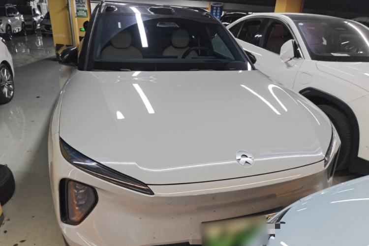 Used Nio ES6 2024 75 kWh Front