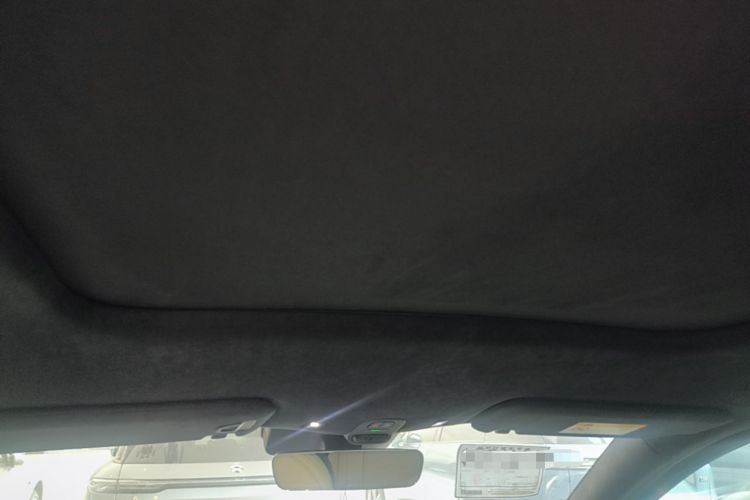 Used Nio ES6 2024 75 kWh Headliner
