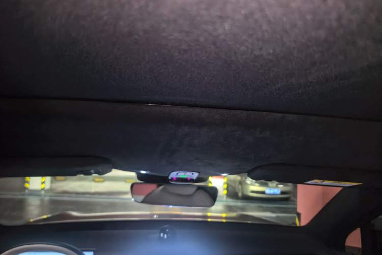 Used Nio ES6 2024 75 kWh Headliner