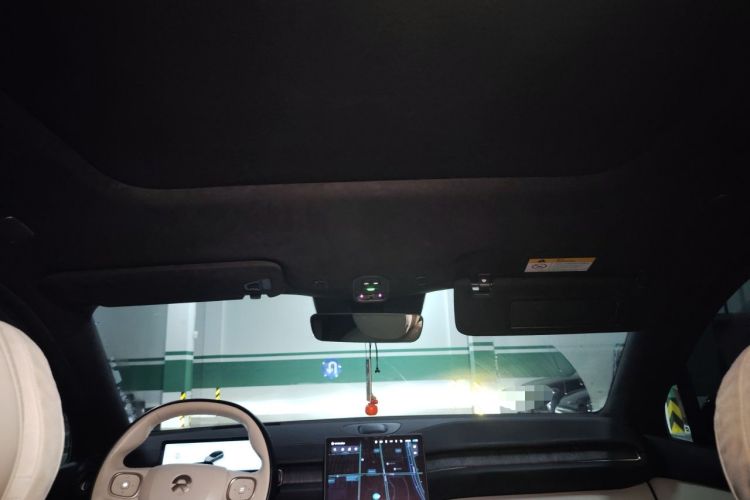 Used Nio ES6 2024 75 kWh Headliner