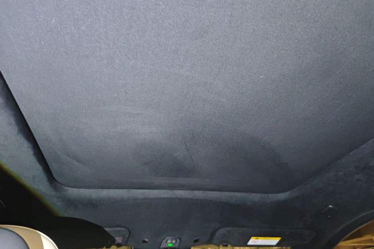 Used Nio ES6 2024 75 kWh Headliner