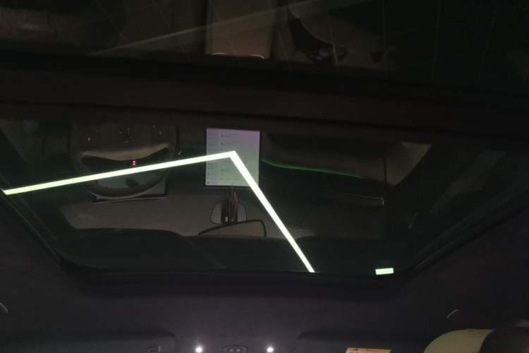 Used Nio ES6 2024 75 kWh Headliner