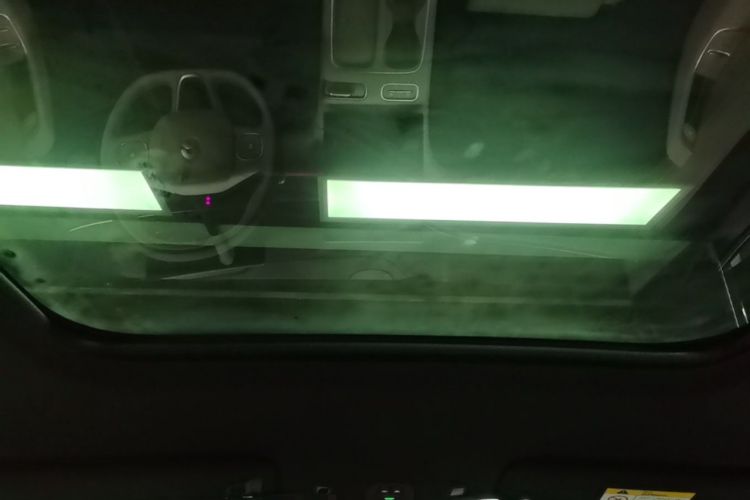 Used Nio ES6 2024 75 kWh Headliner