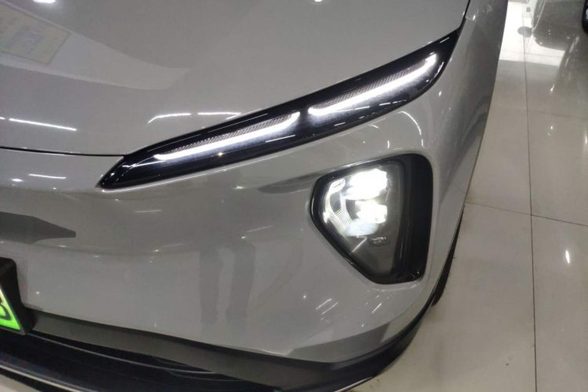 Used Nio ES6 2024 75 kWh Left Front Headlight