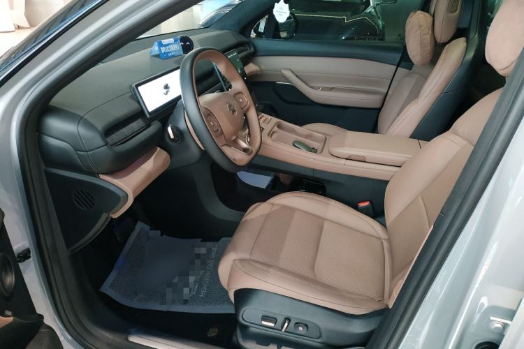 Used Nio ES6 2024 75 kWh Left Front Seat