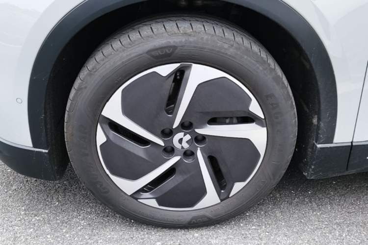 Used Nio ES6 2024 75 kWh Left Front Wheel Hub