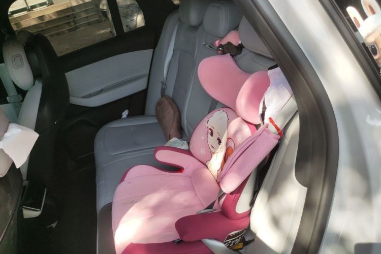 Used Nio ES6 2024 75 kWh Left Rear Seat