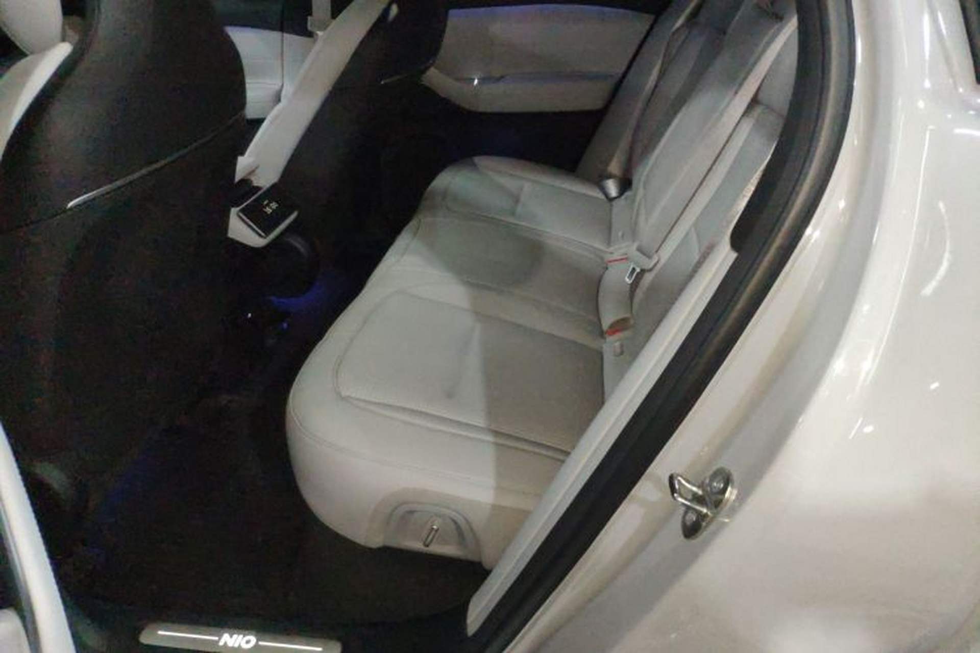Used Nio ES6 2024 75 kWh Left Rear Seat