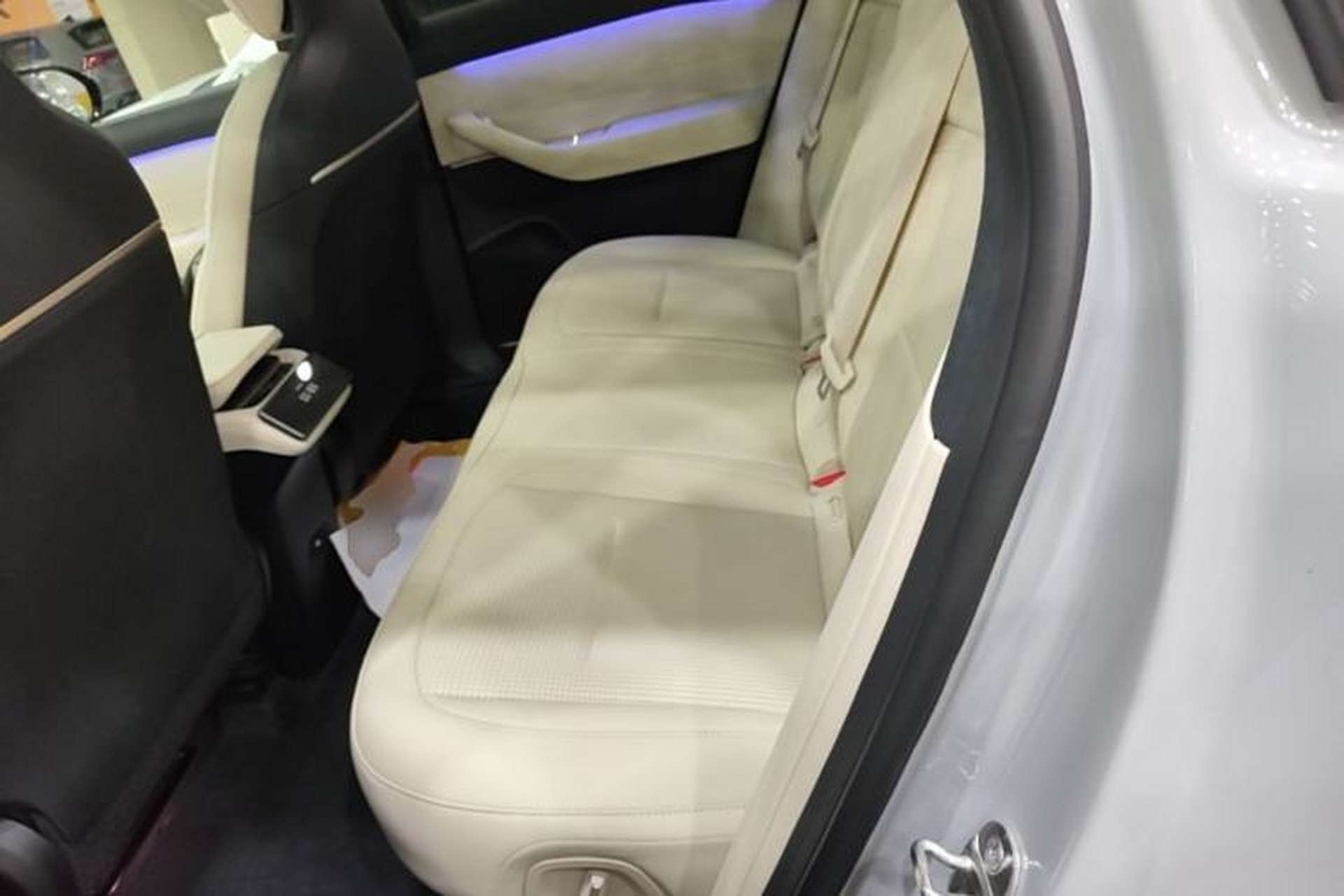 Used Nio ES6 2024 75 kWh Left Rear Seat