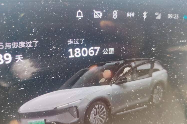 Used Nio ES6 2024 75 kWh Odometer Close Up