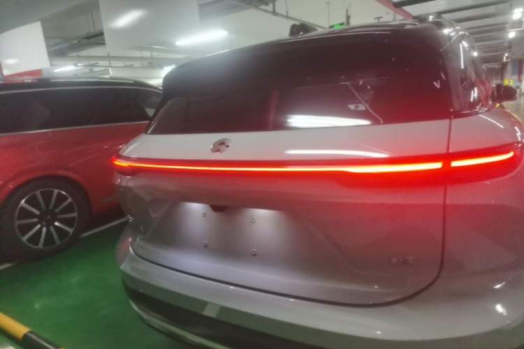 Used Nio ES6 2024 75 kWh Rear
