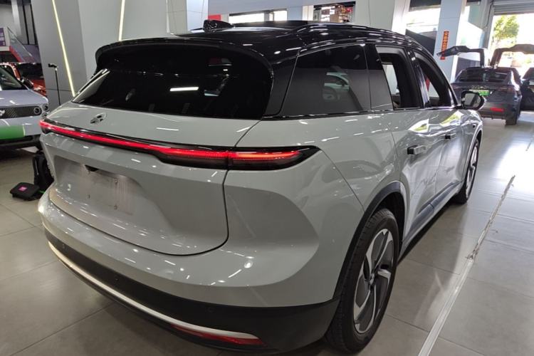 Used Nio ES6 2024 75 kWh Rear Right 45 Deg