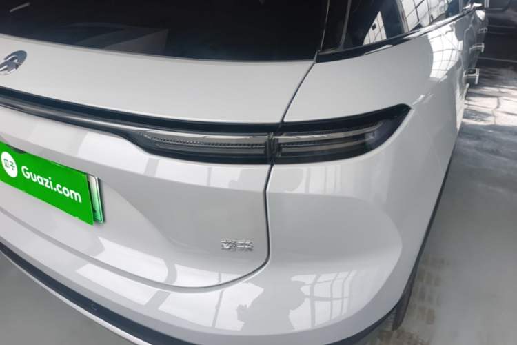 Used Nio ES6 2024 75 kWh Right Rear Taillight