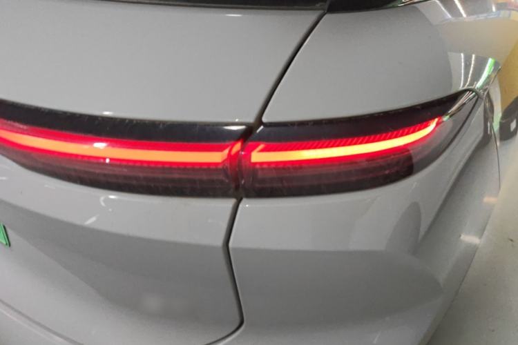 Used Nio ES6 2024 75 kWh Right Rear Taillight