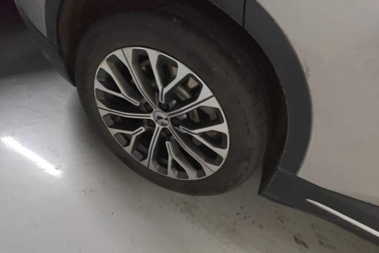 Used Nio ES6 2024 75 kWh Right Rear Wheel Hub