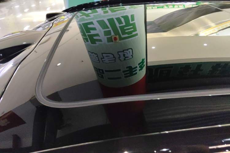 Used Nio ES6 2024 75 kWh Roof