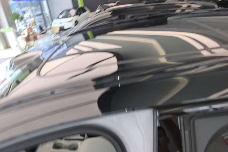 Used Nio ES6 2024 75 kWh Roof