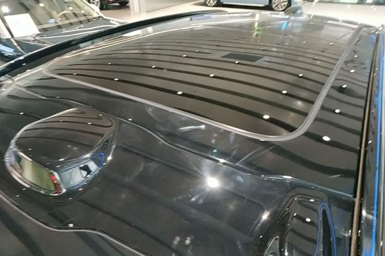 Used Nio ES6 2024 75 kWh Roof