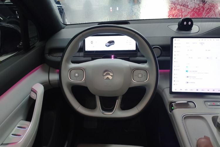 Used Nio ES6 2024 75 kWh Steering Wheel