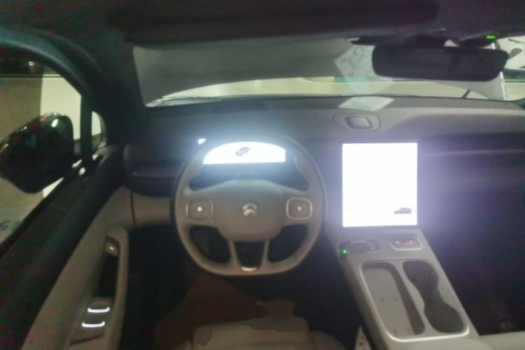 Used Nio ES6 2024 75 kWh Steering Wheel