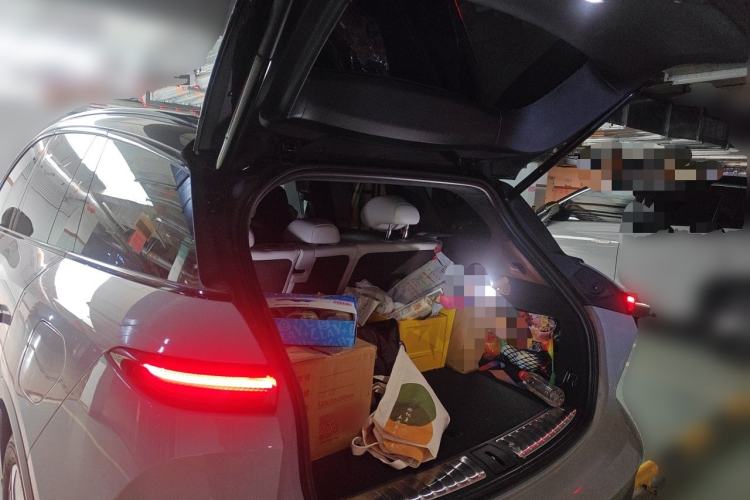 Used Nio ES6 2024 75 kWh Trunk