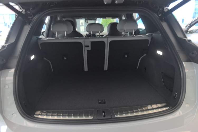 Used Nio ES6 2024 75 kWh Trunk
