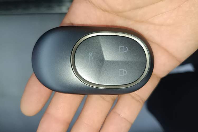 Used Nio ES6 2024 75 kWh Vehicle Key